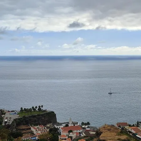 Semesterbostad Paraiso Pico Da Torre *